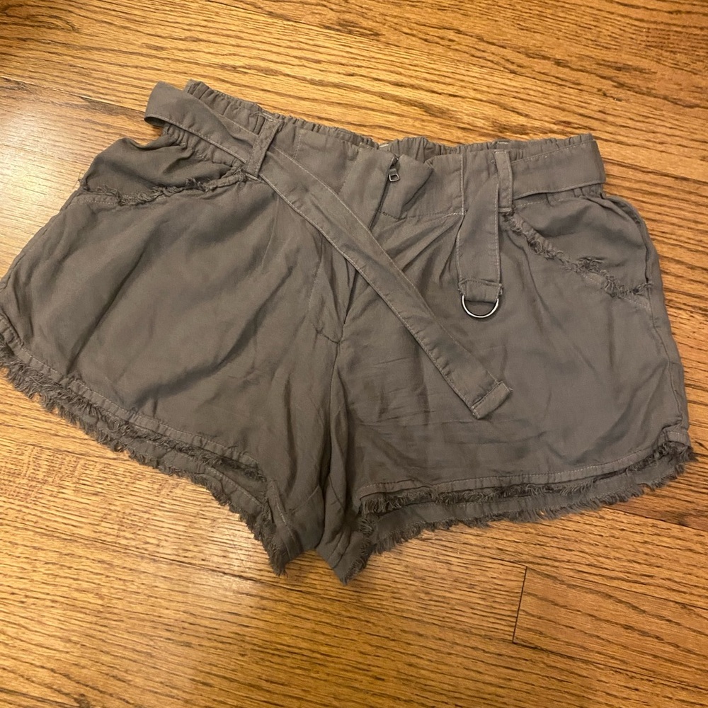 Splendid Women's Brown Cargo Shorts